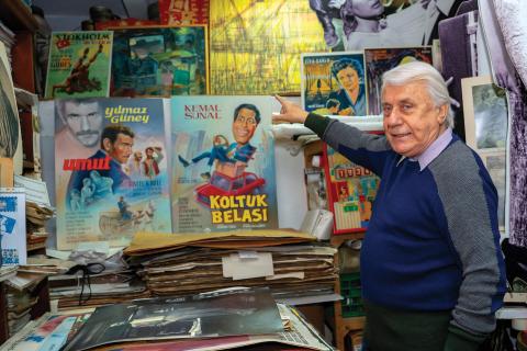 "Ertem Eğilmez’in çektiği filmlerin dublajı çok eğlenceli geçerdi"