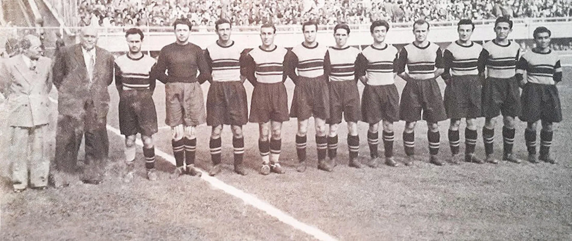 Kelle İbrahim yöneticisi olduğu Beykoz takımının başında. 1940'lı yıllar