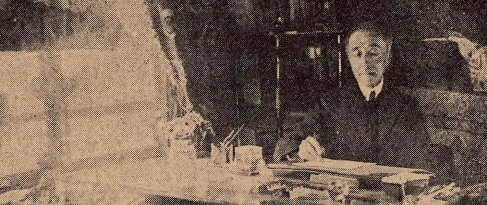 HÜSEYİN RAHMİ GÜRPINAR (KAYNAK: SALT ARŞİV)