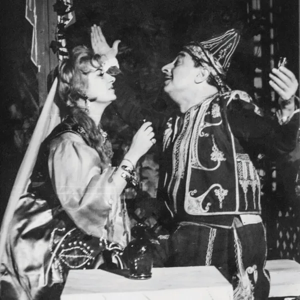 VASFİ RIZA ZOBU BİR KAVUK DEVRİLDİ KOMEDİSİNDE