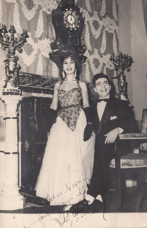 Neşe Yulaç ve Zeki Müren Son Beste (1954) filminde birlikte rol aldılar